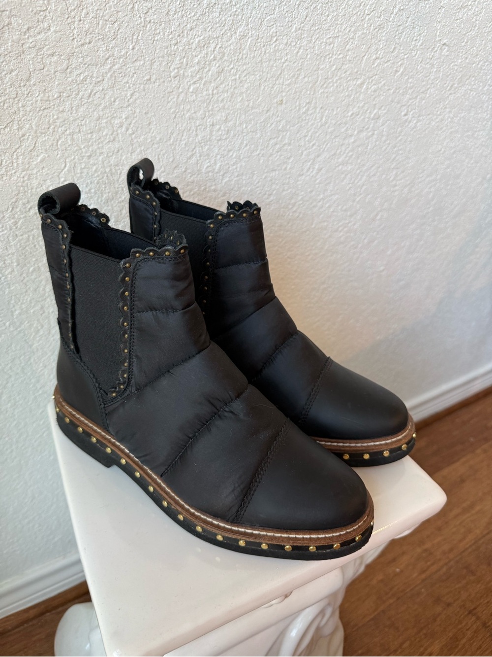 Free People Black Stud-Trim Chelsea Booties - Women - Size 38